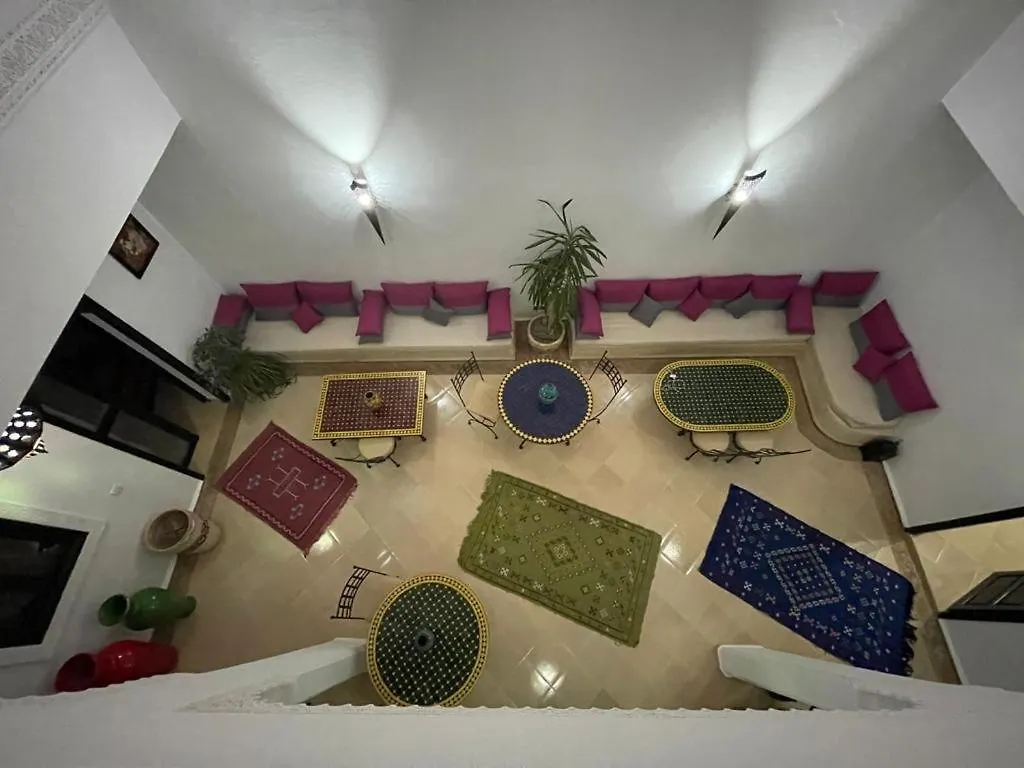 Riad Dar Nossa Marrakesh Bed and breakfast